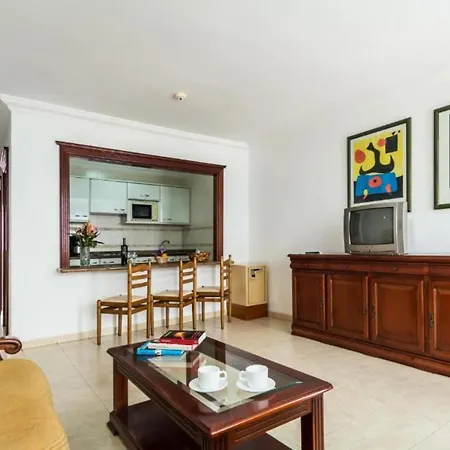 Appartamento One Bedroom With Wifi And Pool, Close To The Beach Puerto Del Carmen Puerto del Carmen (Lanzarote)