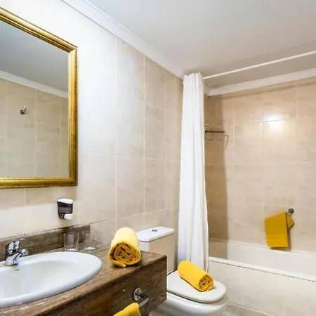 Appartamento One Bedroom With Wifi And Pool, Close To The Beach Puerto Del Carmen Puerto del Carmen (Lanzarote)